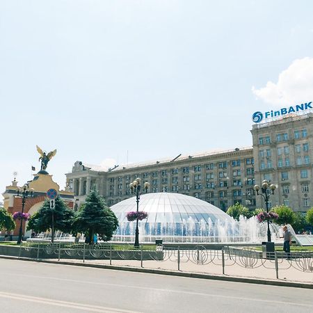 Apartament On Independence Square Kiev Buitenkant foto