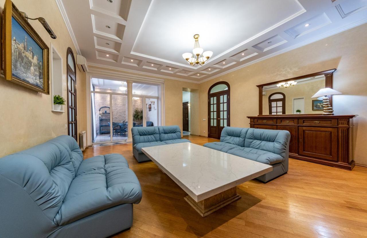 Apartament On Independence Square Kiev Buitenkant foto
