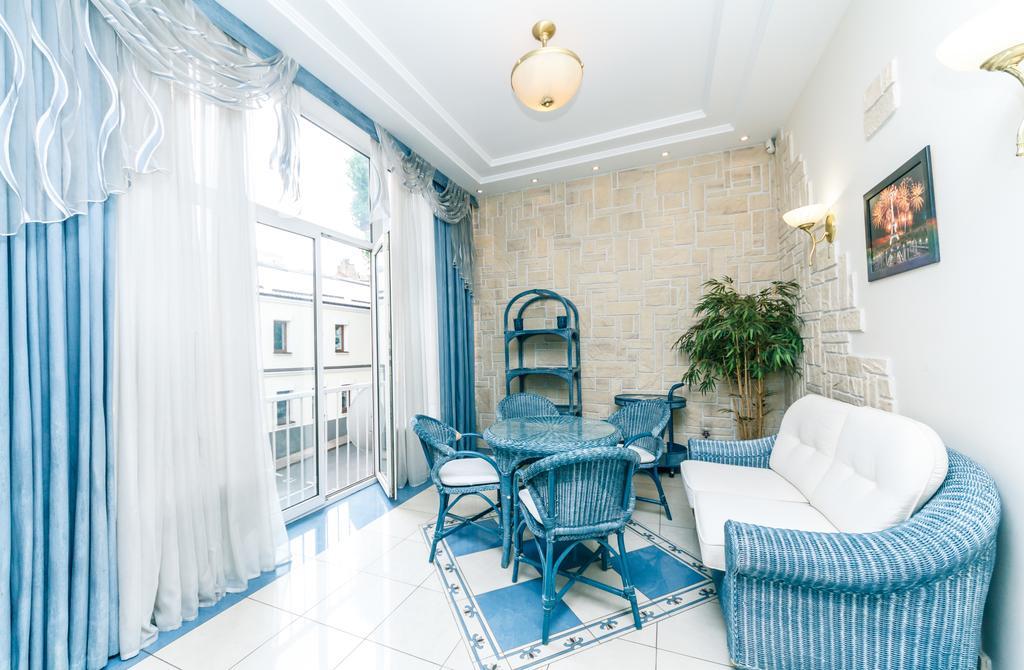 Apartament On Independence Square Kiev Buitenkant foto